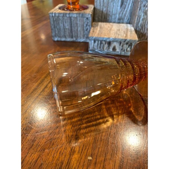 Vintage Amber Footed Liquor Glasses. - Picture 8 of 14